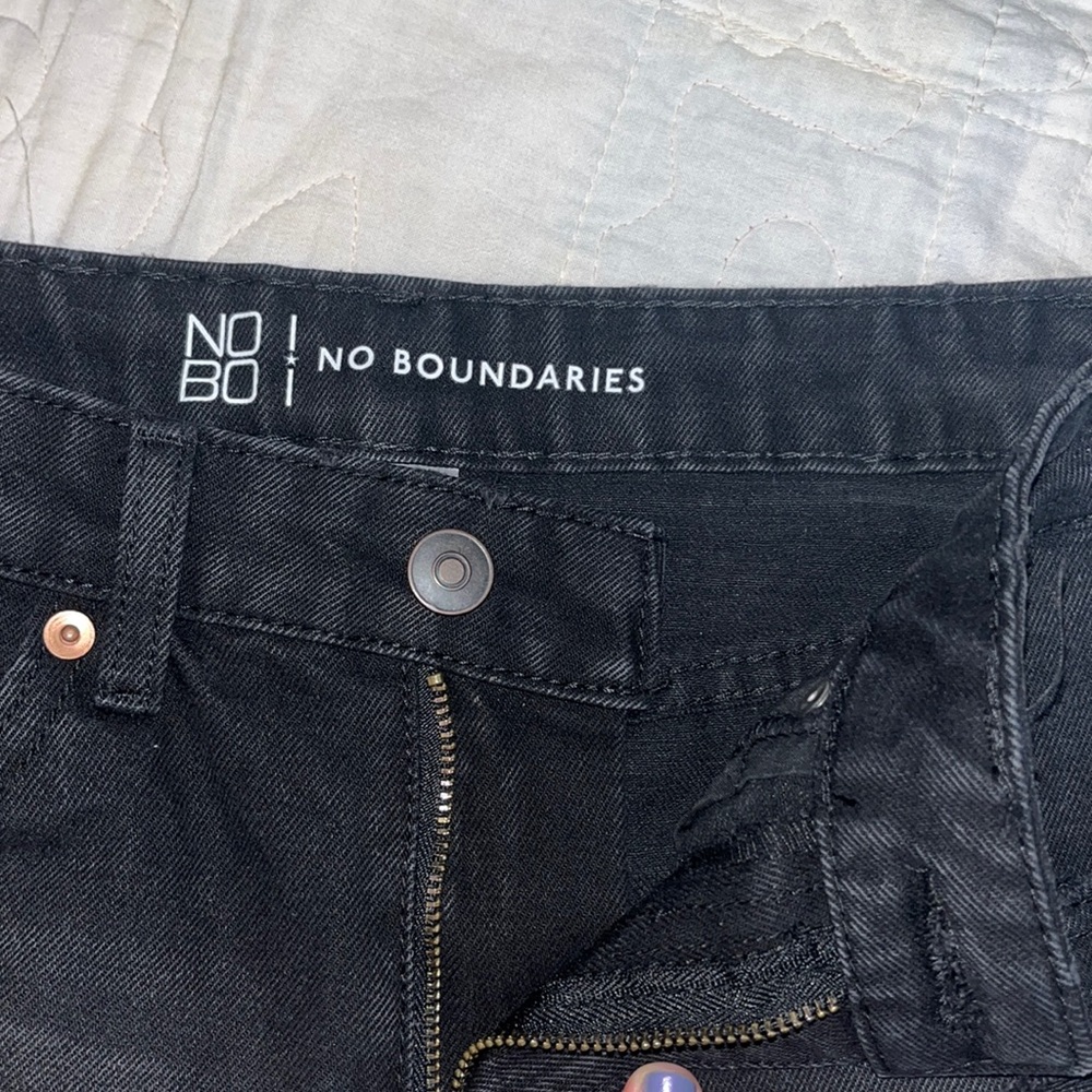 NOBO black jean ripped shorts size 1 gold accents 3’ inseam